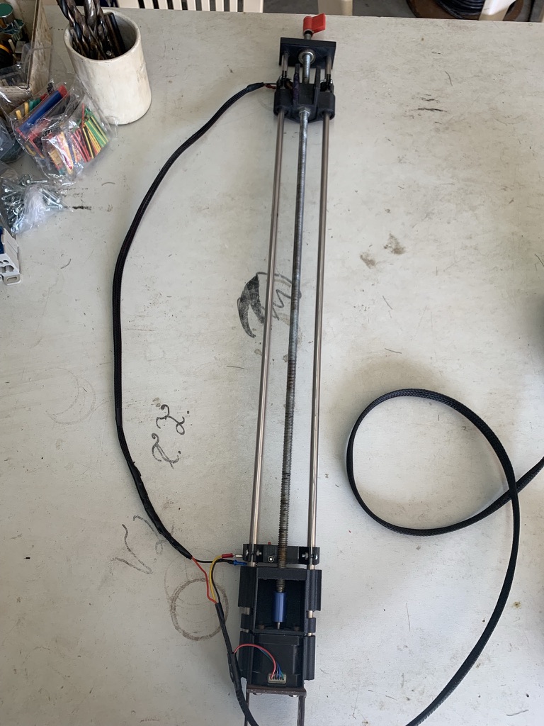Linear actuator